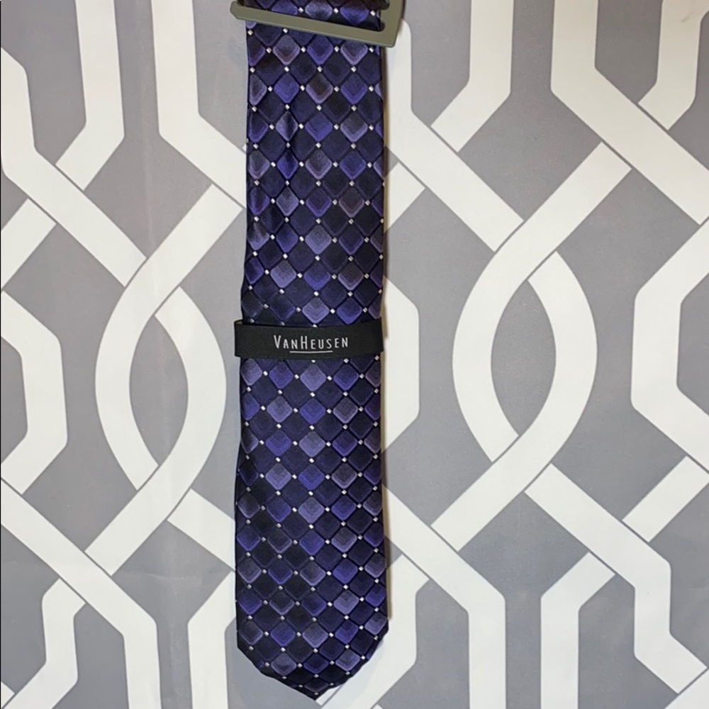 Van Heusen Purple Patterned Tie